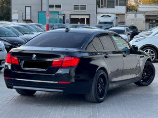 BMW 5 Series foto 4