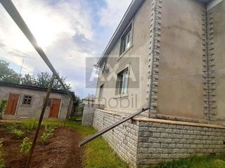 Vânzare casă individuală în 2 nivele cu teren adiacent de 7,8 ari! Orașul Ialoveni foto 1