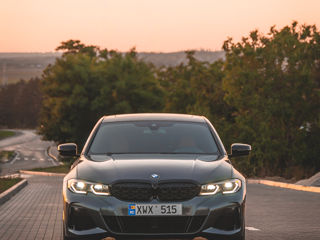 BMW 3 Series foto 2