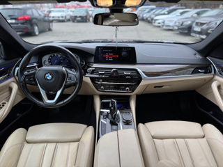 BMW 5 Series foto 15