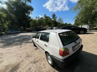 Volkswagen Golf foto 4