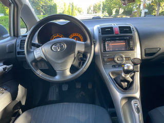 Toyota Auris foto 10