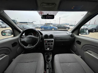 Dacia Logan foto 11