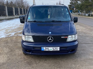 Mercedes Vito foto 2