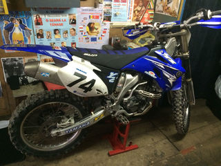 Yamaha YZ250F foto 2