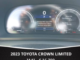 Toyota Crown foto 9