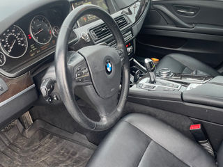 BMW 5 Series foto 6