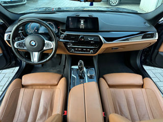 BMW 5 Series foto 9