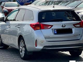 Toyota Auris foto 3