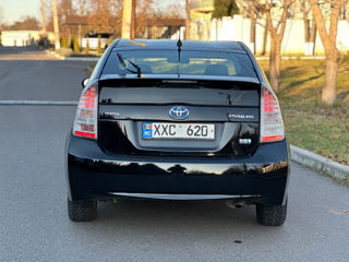 Toyota Prius foto 4