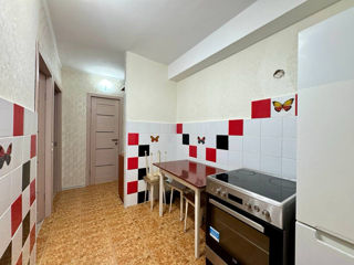Apartament cu 2 camere, 38 m², Botanica, Chișinău foto 5