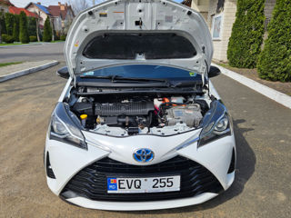 Toyota Yaris foto 7