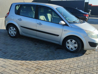 Renault Scenic foto 3