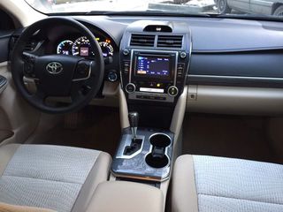 Toyota Camry foto 4