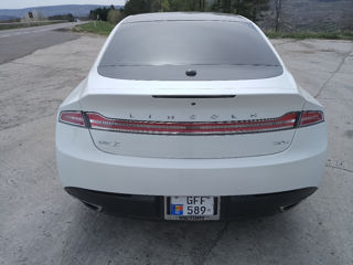 Lincoln MKZ foto 4