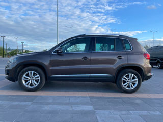 Volkswagen Tiguan foto 2