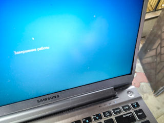 Samsung 700Z 14.1 i5/8/500 foto 2