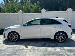 KIA Pro_Cee'd foto 3