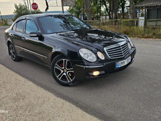 Mercedes E-Class foto 5