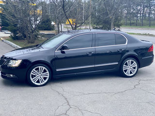 Skoda Superb foto 3