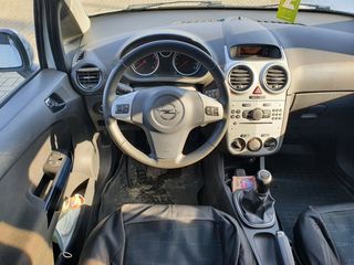 Opel Corsa foto 9