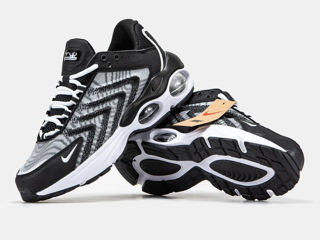 Nike Air Max TW  Black/White Unisex foto 6