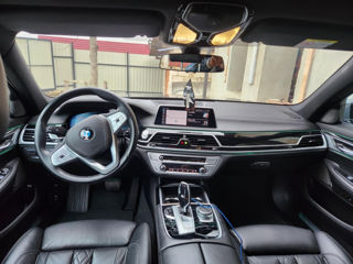 BMW 7 Series foto 6