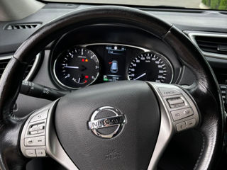 Nissan X-Trail foto 8