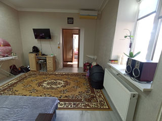 Apartament cu 3 camere, 48 m², Centru, Bălți foto 2