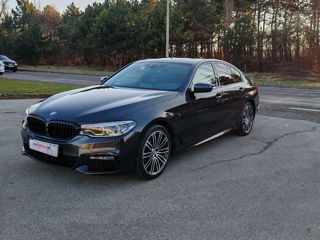 BMW 5 Series foto 3