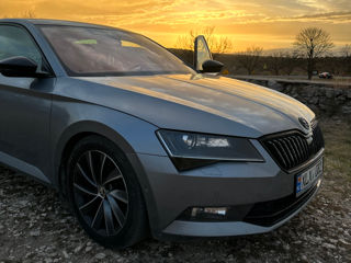 Skoda Superb foto 3