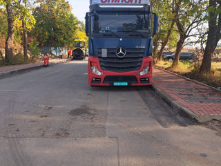 Mercedes Actros 18.48