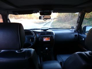 Nissan Patrol foto 2