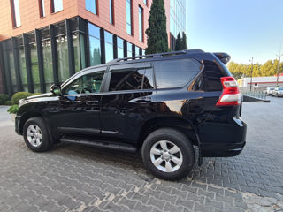 Toyota Land Cruiser Prado foto 9