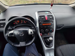 Toyota Auris foto 4