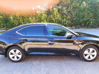 Skoda Superb foto 4