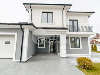 Casa, 430 mp, Poiana Domnească, 430000 € !