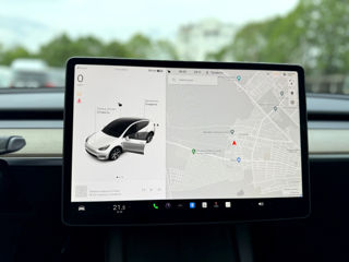 Tesla Model Y foto 14