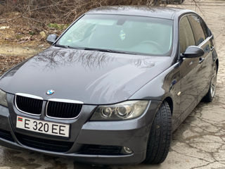 BMW 3 Series foto 4