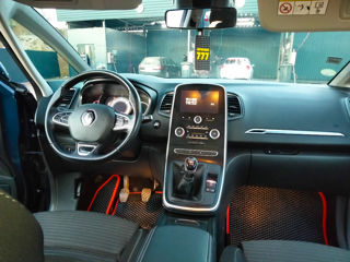 Renault Grand Scenic foto 7