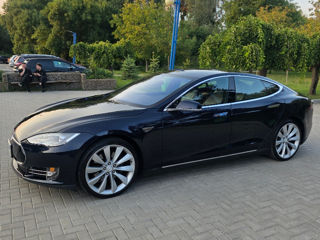 Tesla Model S, 2016 г.