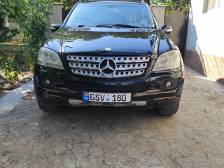 Mercedes M-Class