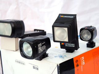 Осветители для видеокамеры foto 1