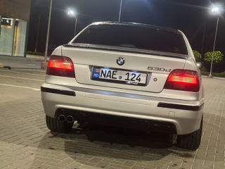 BMW 5 Series foto 5