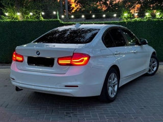 BMW 3 Series foto 6