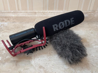 Микрофон-пушка Rode VideoMic Rycote накамерный foto 6