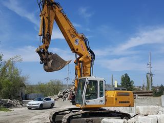 Excavator Liebherr R934 foto 5