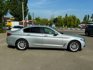 BMW 5 Series foto 6