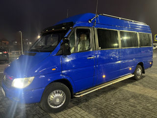 Mercedes Sprinter foto 2