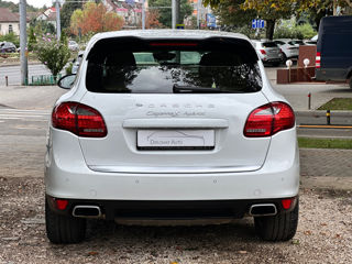 Porsche Cayenne foto 6